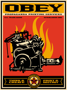 Clipart of a computer; Actual size=146 pixels wide